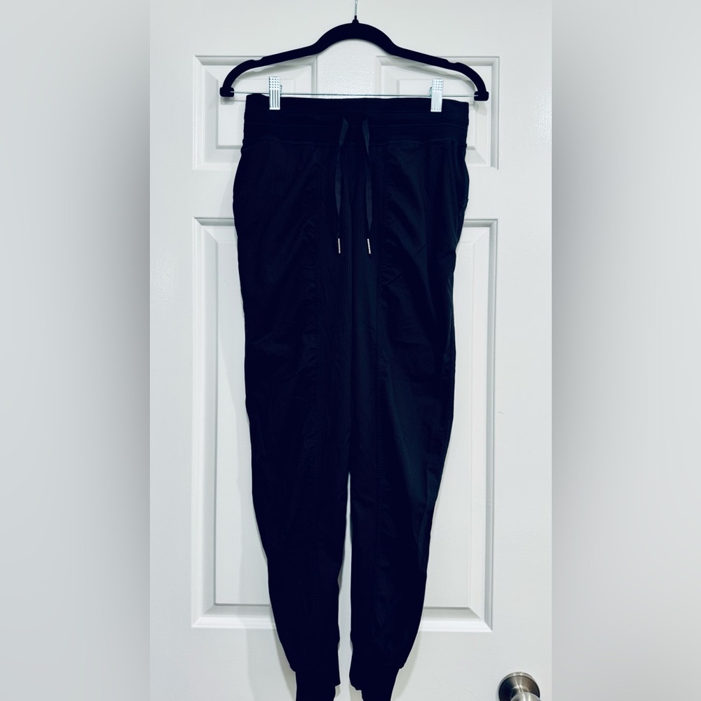 lululemon mid rise studio joggers